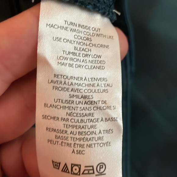 Pilcro Women's the Yaya Mid rise crop flare distressed hem turquoise sz 33T NWT - Picture 15 of 16